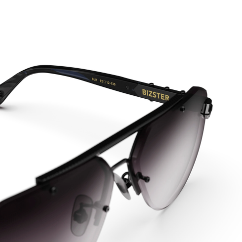 Sunglasses / Bizster - Black